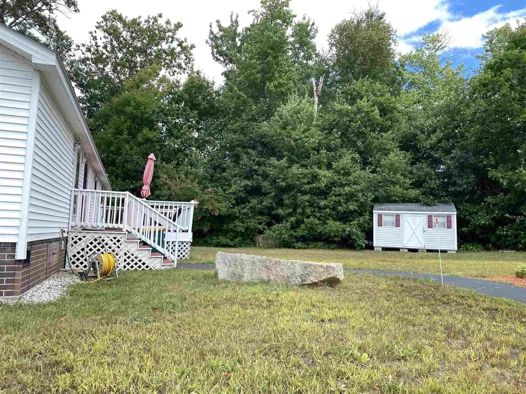 4 Tumbleweed Drive Rochester NH 03867