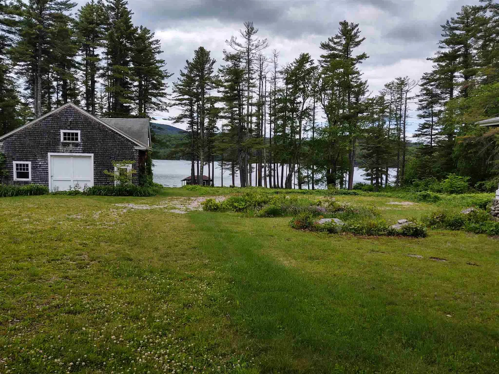 353 Wentworth Road Brookfield NH 03872