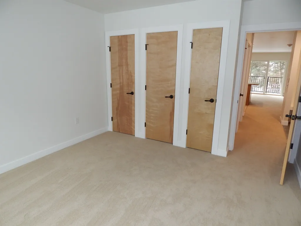 251 Mountainside Drive Warren VT 05674
