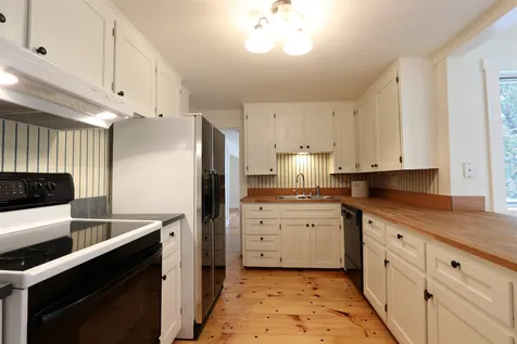 614 Bayley Hazen Road Peacham VT 05862