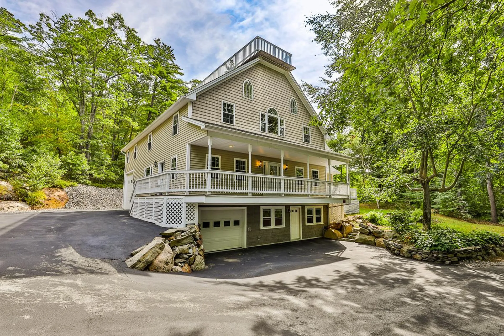 311 Chester Road Auburn NH 03032