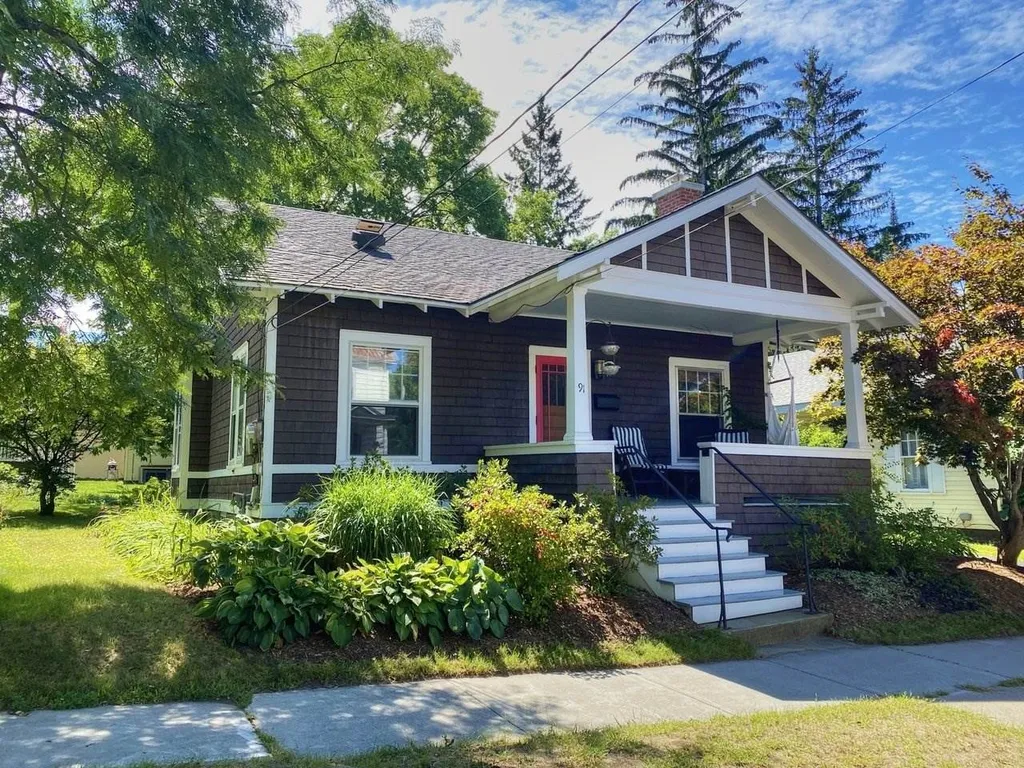 91 Henry Street Burlington VT 05401