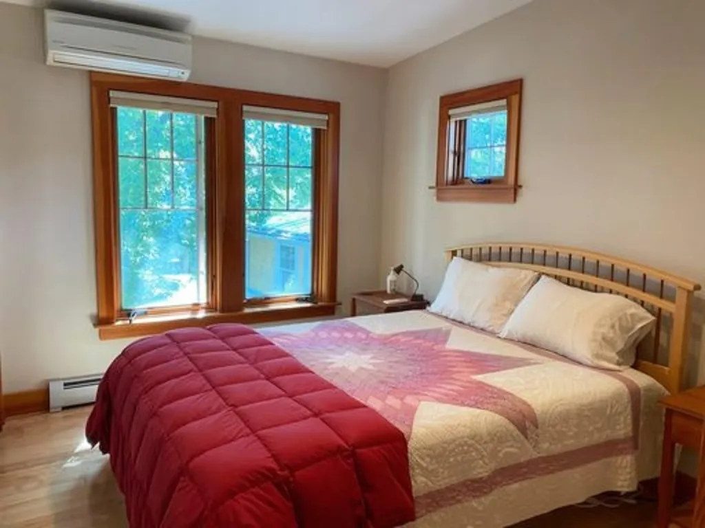 91 Henry Street Burlington VT 05401