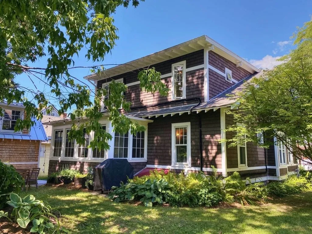 91 Henry Street Burlington VT 05401