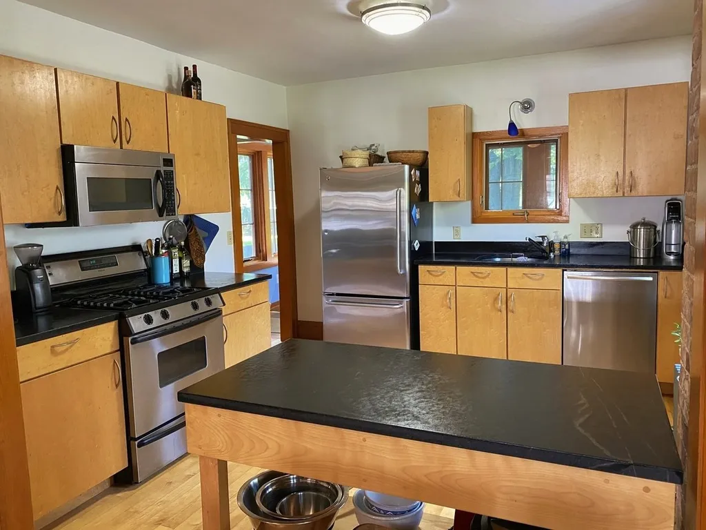 91 Henry Street Burlington VT 05401