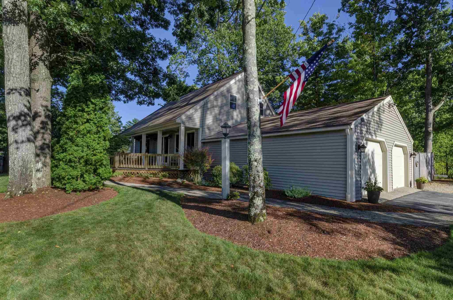 12 Forest Street Nashua NH 03064