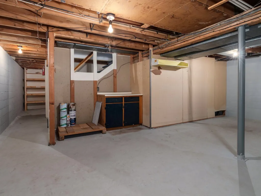 13 Drury Drive Essex Junction VT 05452