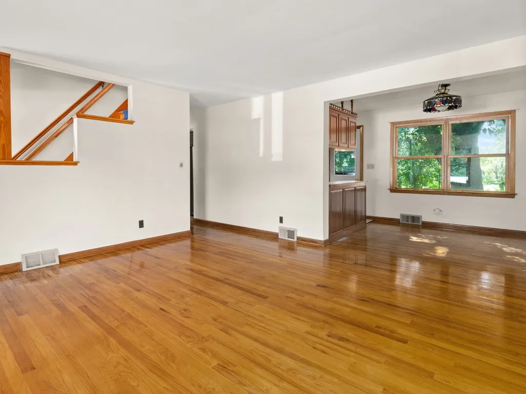 13 Drury Drive Essex Junction VT 05452