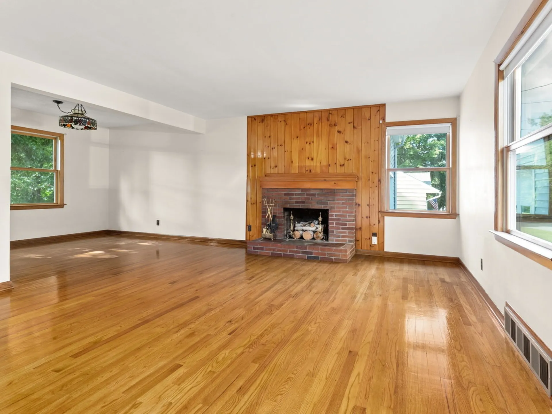 13 Drury Drive Essex Junction VT 05452