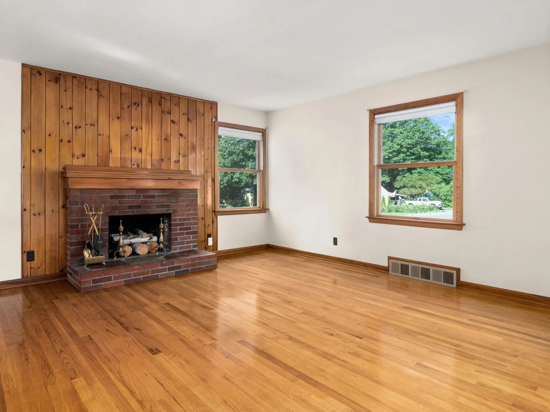 13 Drury Drive Essex Junction VT 05452