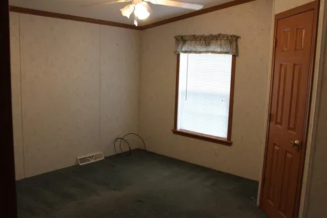 80 Hillview Circle Charlestown NH 03603