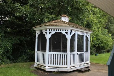 80 Hillview Circle Charlestown NH 03603