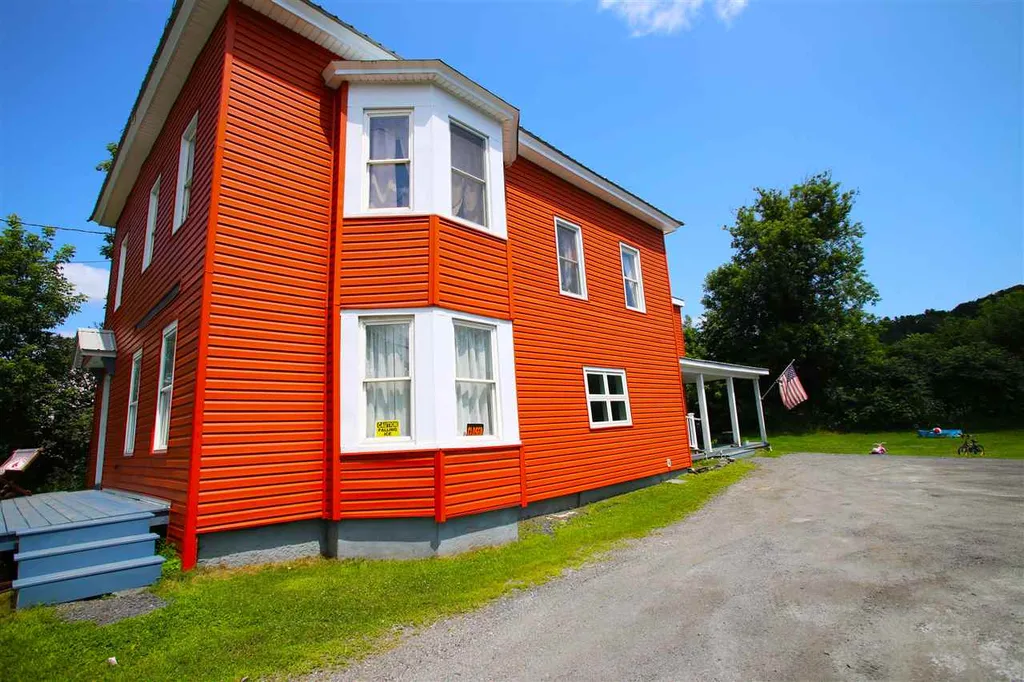2663 Vt Route 14 Williamstown VT 05679