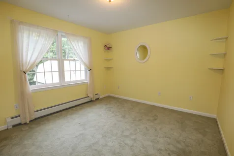 23 Cricket Lane Concord NH 03301