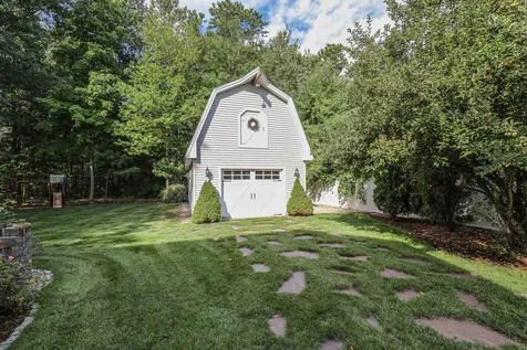 23 Cricket Lane Concord NH 03301