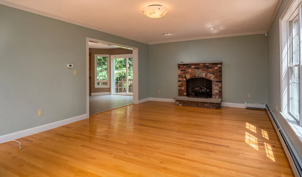 12 Justin Lane Rochester NH 03839