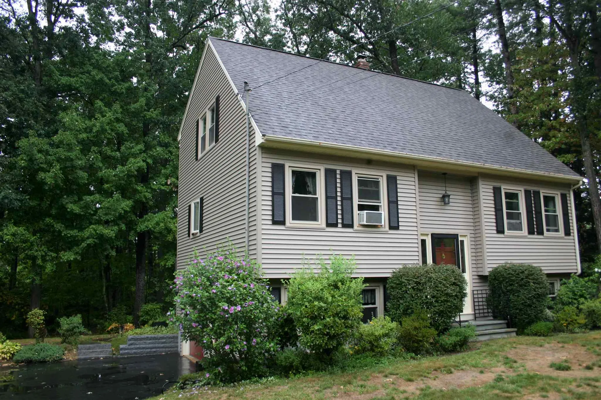 16 Lorisa Lane Milford NH 03055