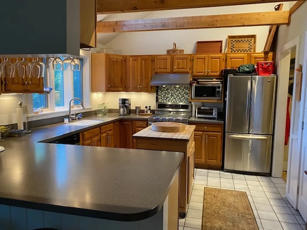 23 Negus Road Dover VT 05356