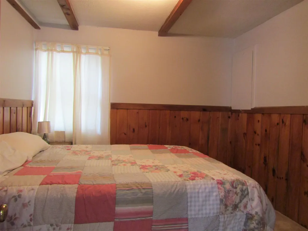 105 Lake Avenue Franklin NH 03235