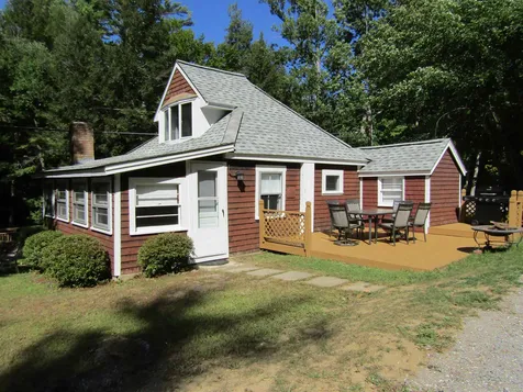 105 Lake Avenue Franklin NH 03235