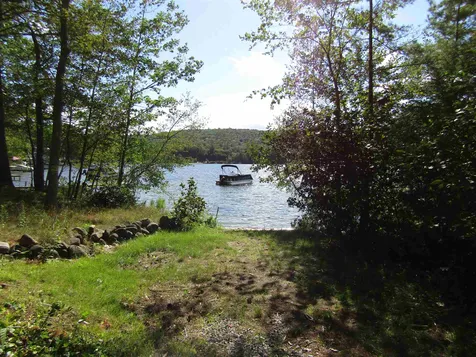 105 Lake Avenue Franklin NH 03235