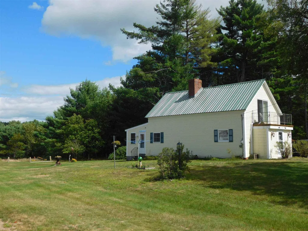 1738 White Mountain Highway Milton NH 03851