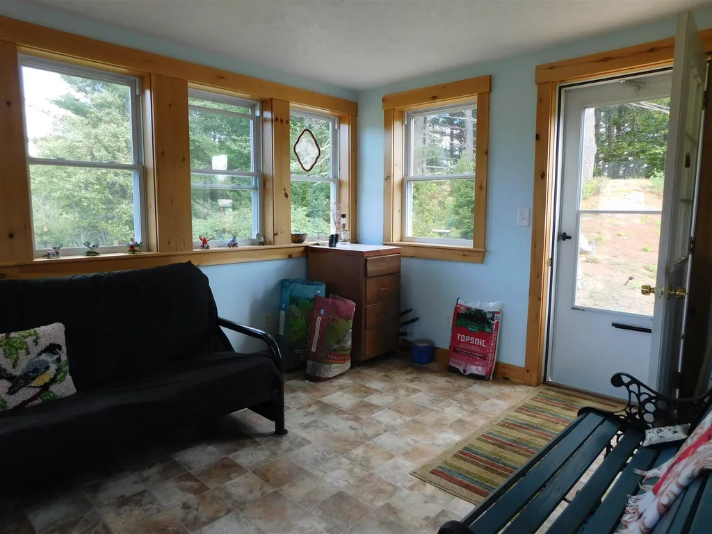 1738 White Mountain Highway Milton NH 03851