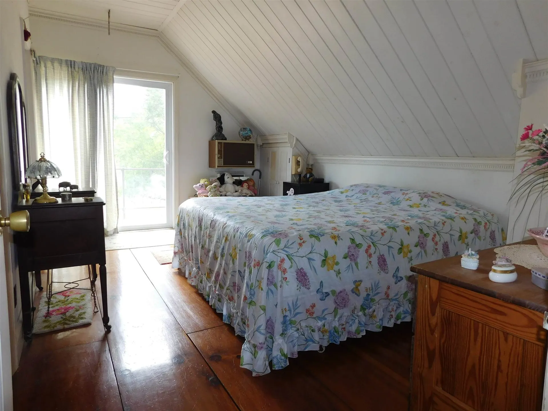 1738 White Mountain Highway Milton NH 03851