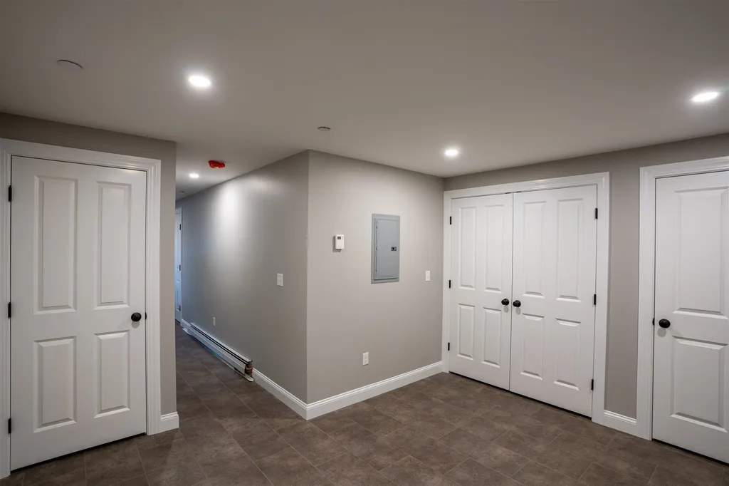 25 Fownes Mill Court Rochester NH 03867