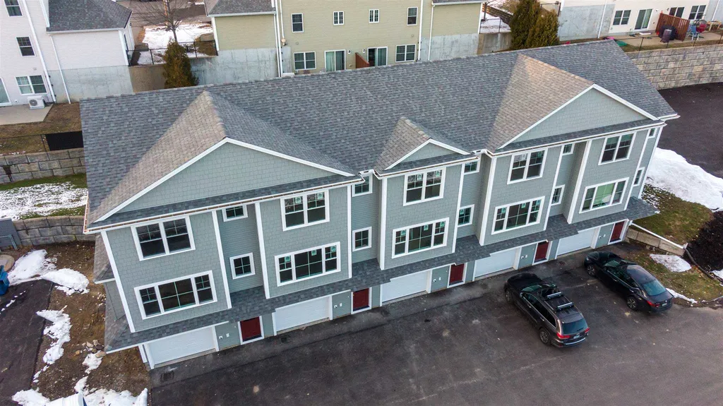 23 Fownes Mill Court Rochester NH 03867