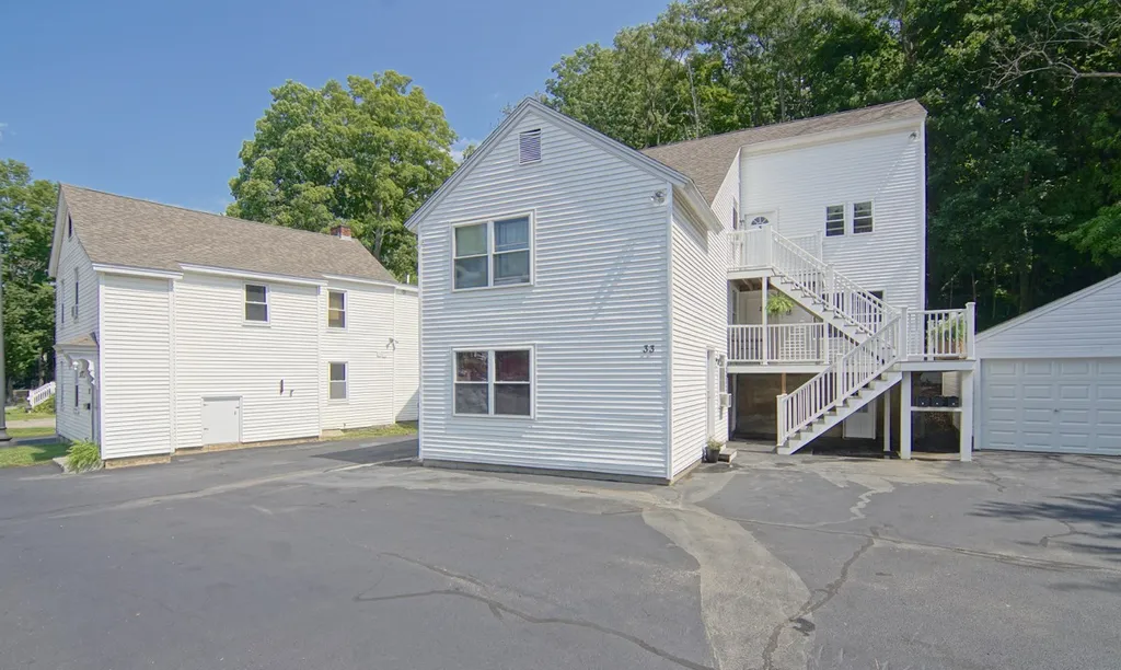 27-33 Exeter Road Newmarket NH 03857
