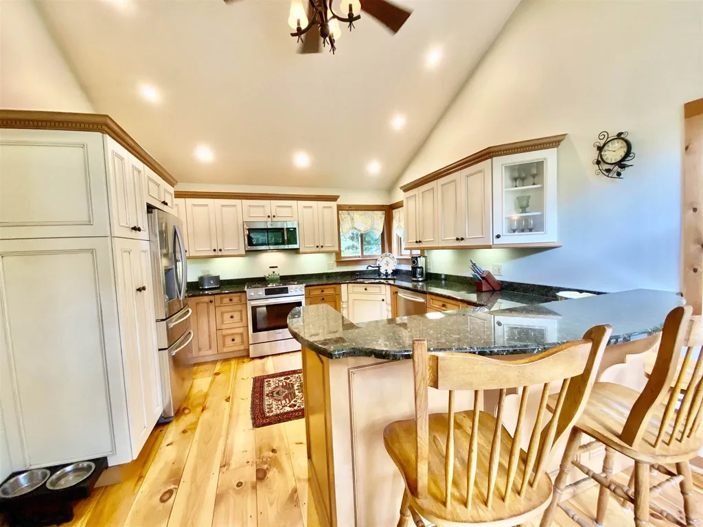 53 Apple Hill Road Sunapee NH 03782