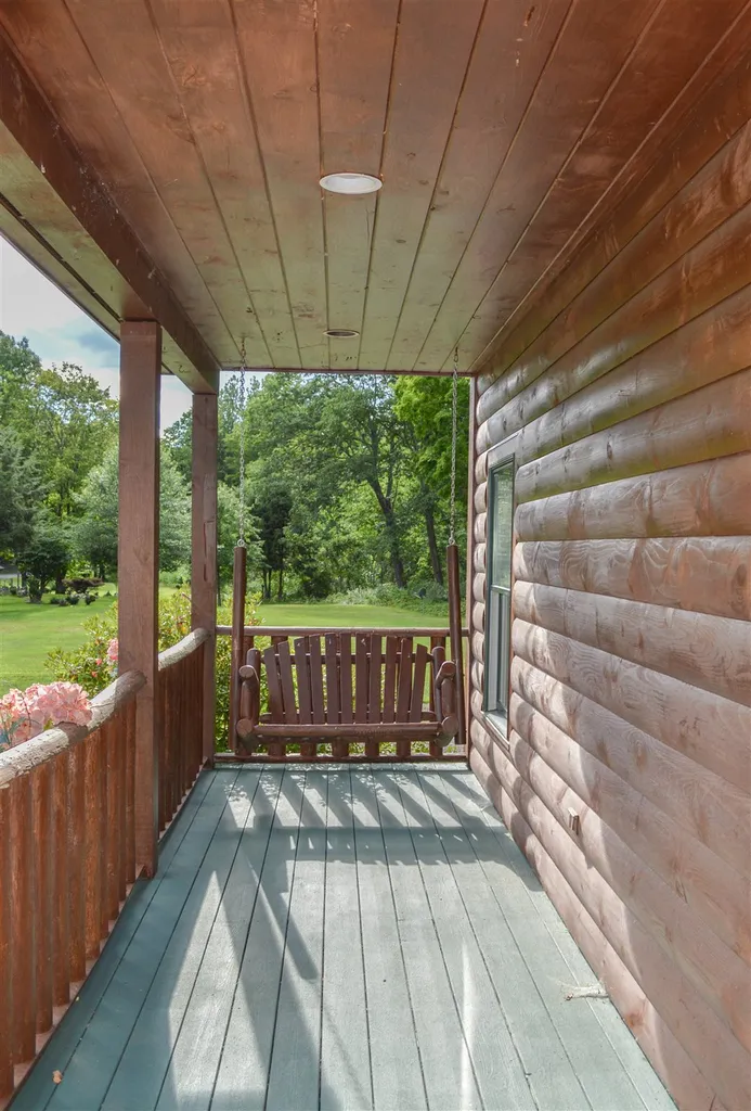 72 Graves Road Walpole NH 03608