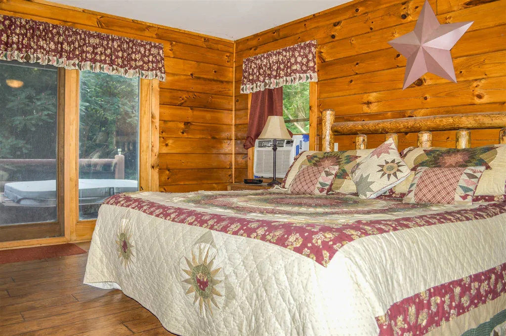 72 Graves Road Walpole NH 03608