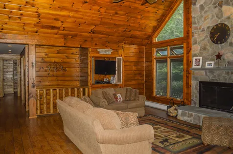 72 Graves Road Walpole NH 03608