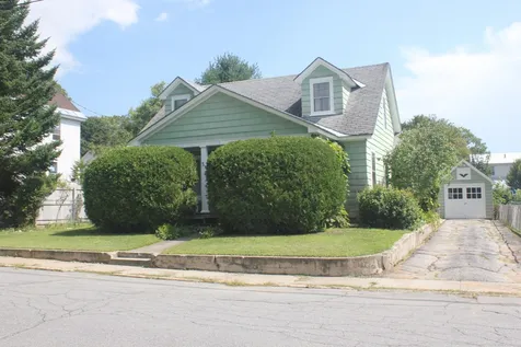 5 Leonard Avenue Springfield VT 05156