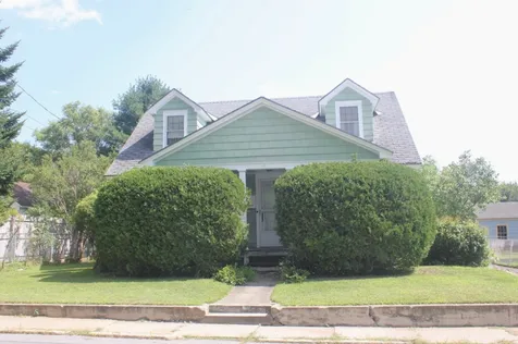 5 Leonard Avenue Springfield VT 05156