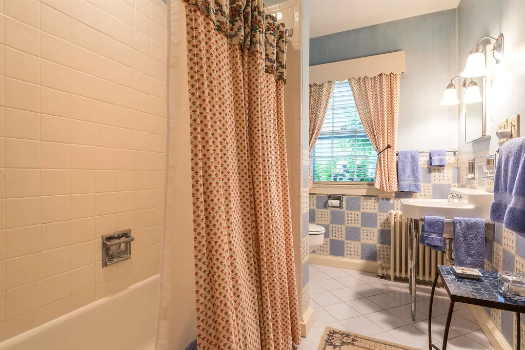 274 Upper Hollow Road Dorset VT 05251