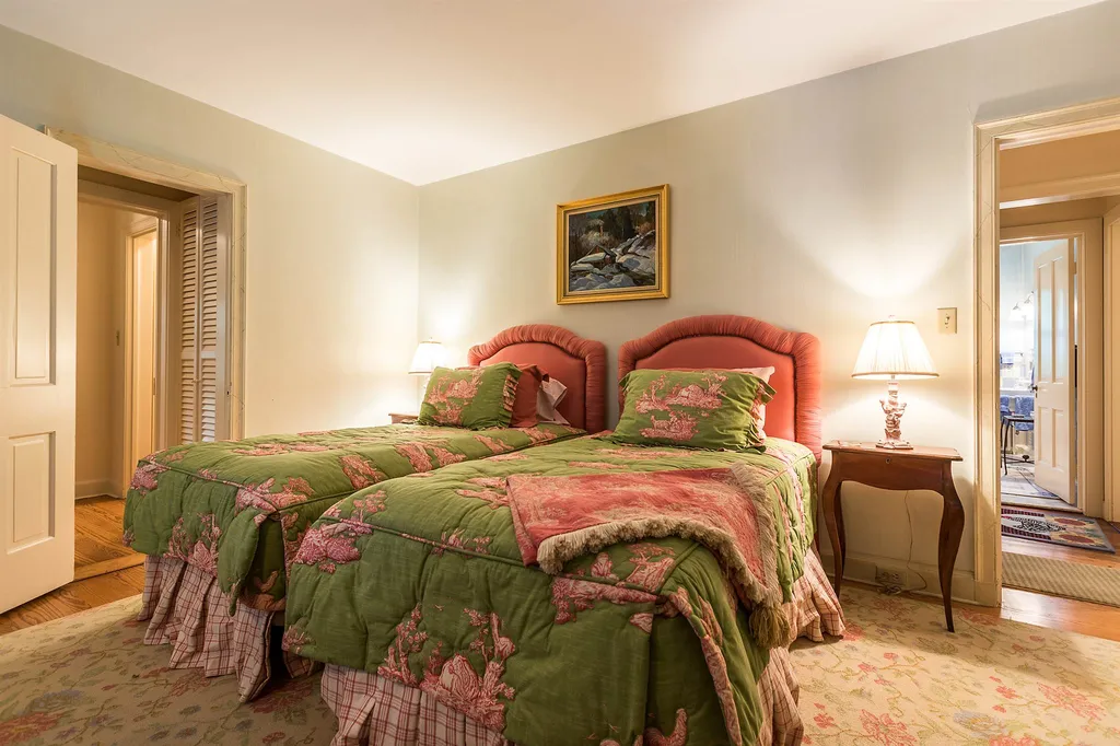 274 Upper Hollow Road Dorset VT 05251