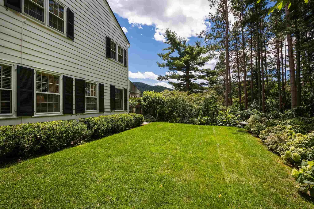 274 Upper Hollow Road Dorset VT 05251