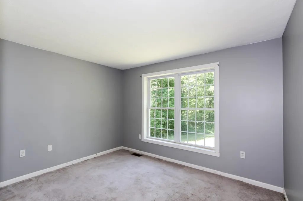 142 Foster Road Milford NH 03055