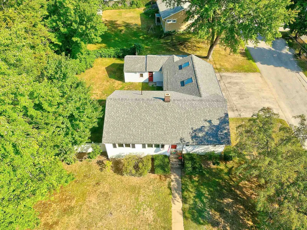 2002 Wellington Road Manchester NH 03104