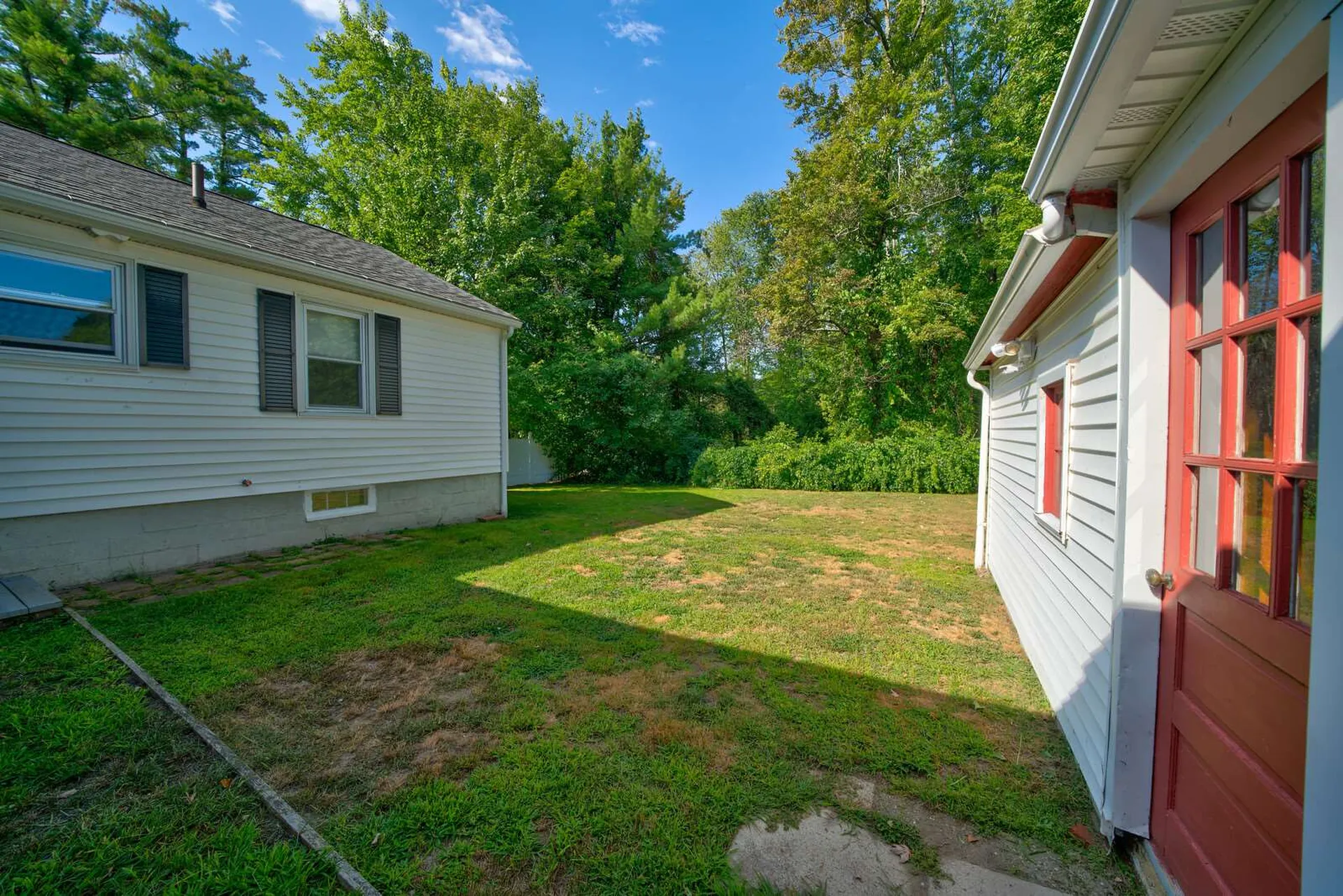 2002 Wellington Road Manchester NH 03104