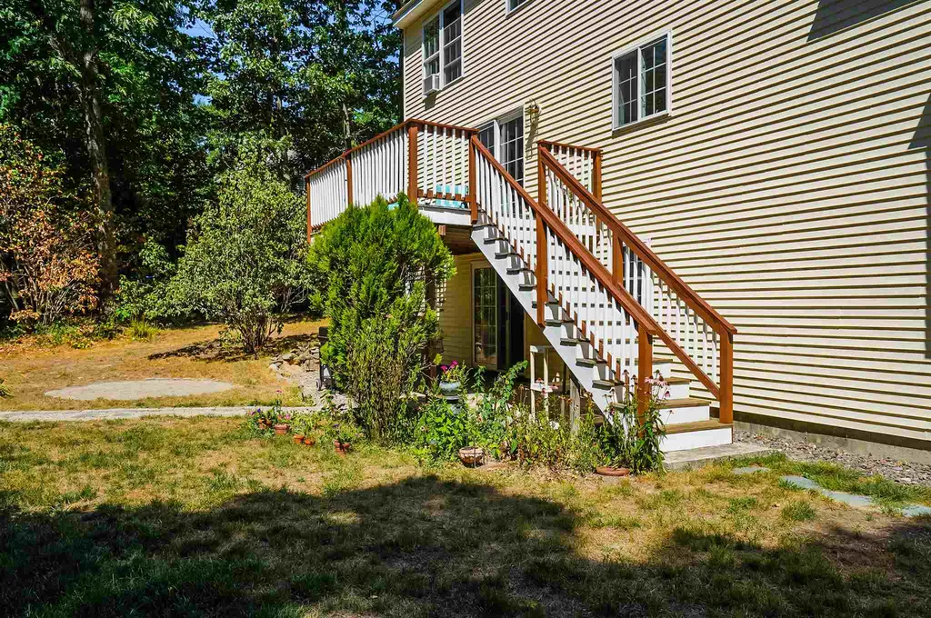 67 Ladyslipper Drive Newmarket NH 03857