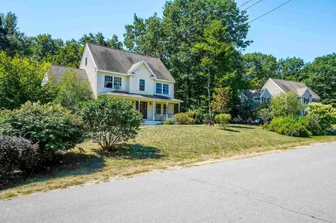 67 Ladyslipper Drive Newmarket NH 03857