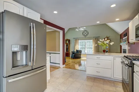 67 Ladyslipper Drive Newmarket NH 03857