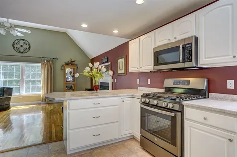67 Ladyslipper Drive Newmarket NH 03857