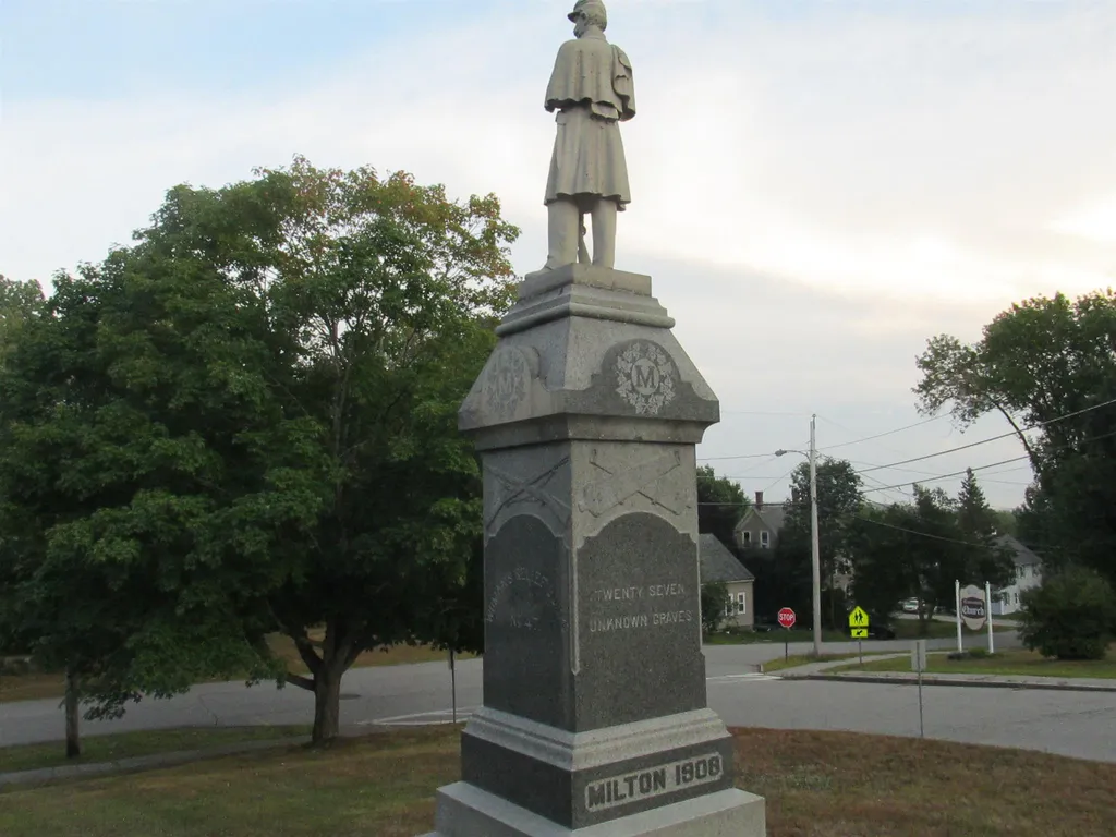 10 Ians Way Milton NH 03854
