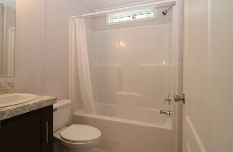 13 Victoria Lane Berlin NH 03570