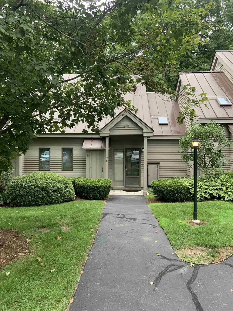 90 Kingfisher Road Hartford VT 05059